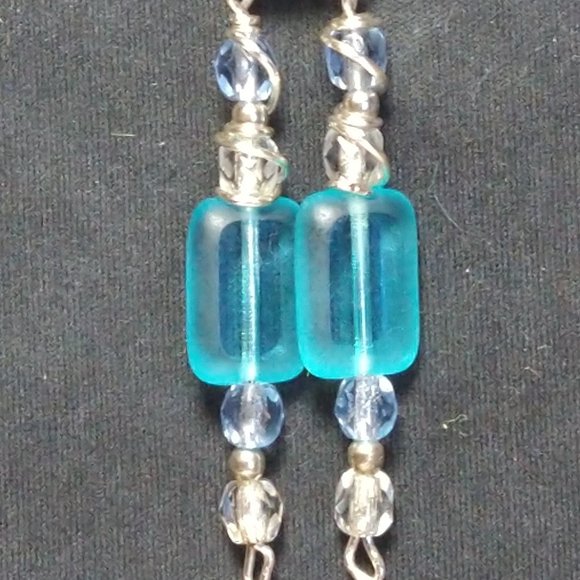 CCLHMHLLC Wired Jewellery Designs - Picture 2 of 4